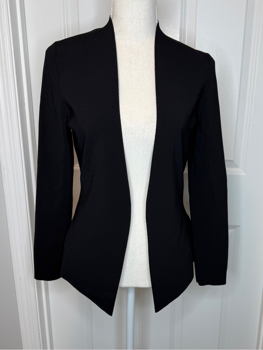 M.M. Lafleur Black Woolf Classic Jardigan Cardigan Jecket Small Pointelle Detail